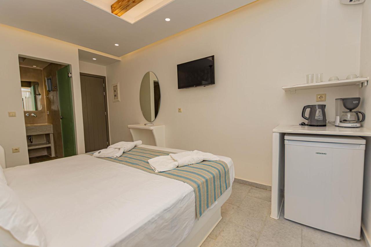 Kallithea Hotel Agia Anna  Екстер'єр фото