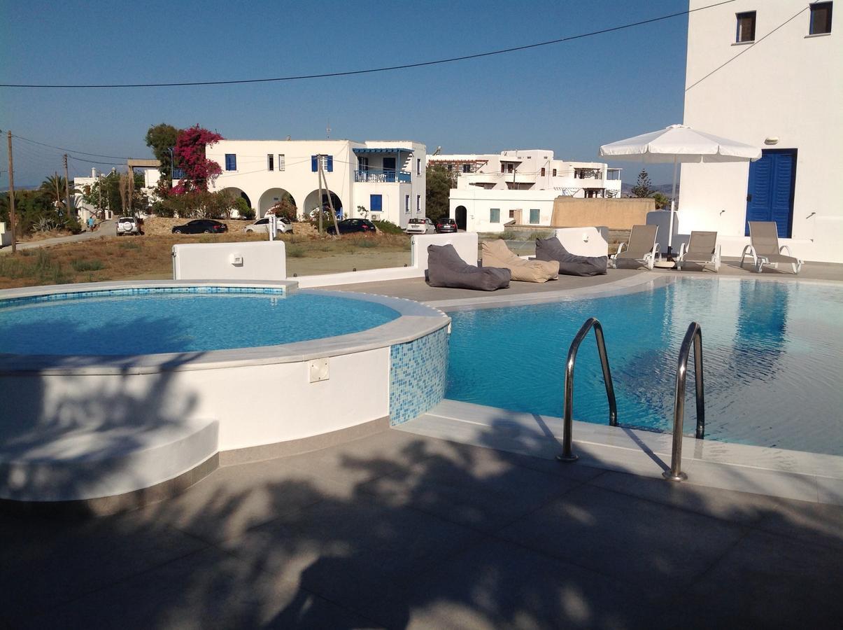 Kallithea Hotel Agia Anna  Екстер'єр фото